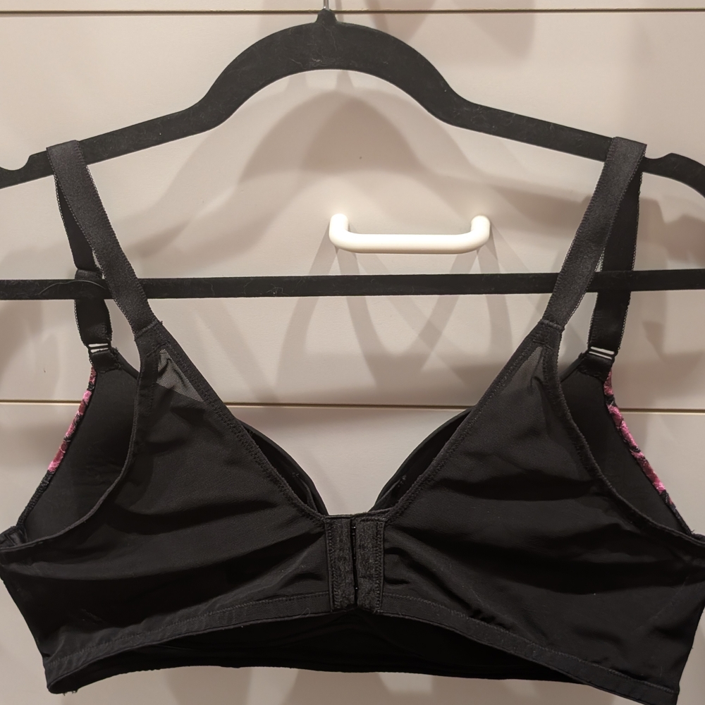 Torrid Dream Wire-free Push-up Bras 40C - Picture 2 of 11